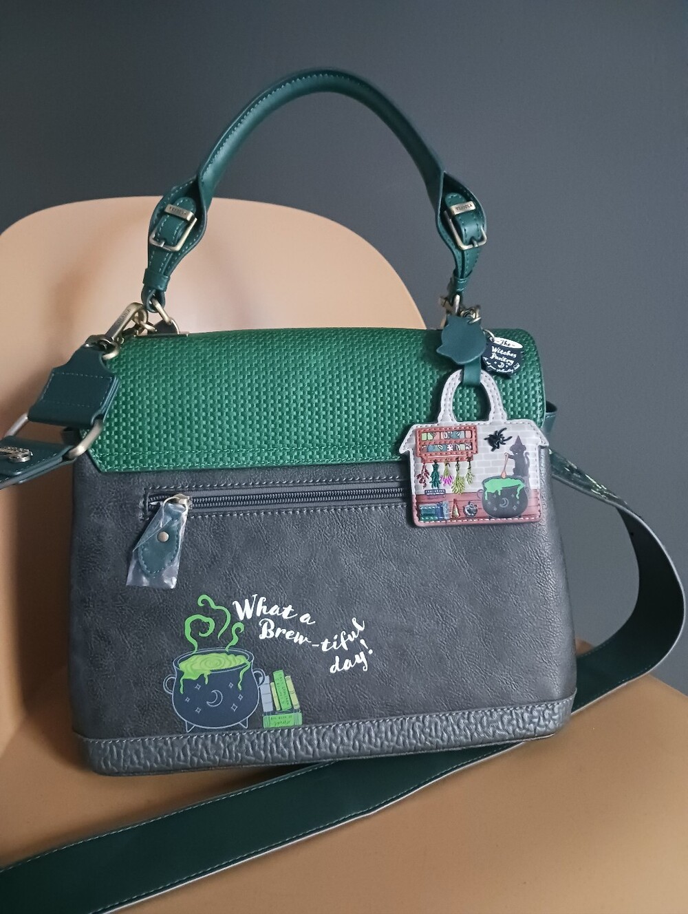 Vendula London The Witches Pantry Satchel Bag With Guitar Strap - Picture 3 of 15